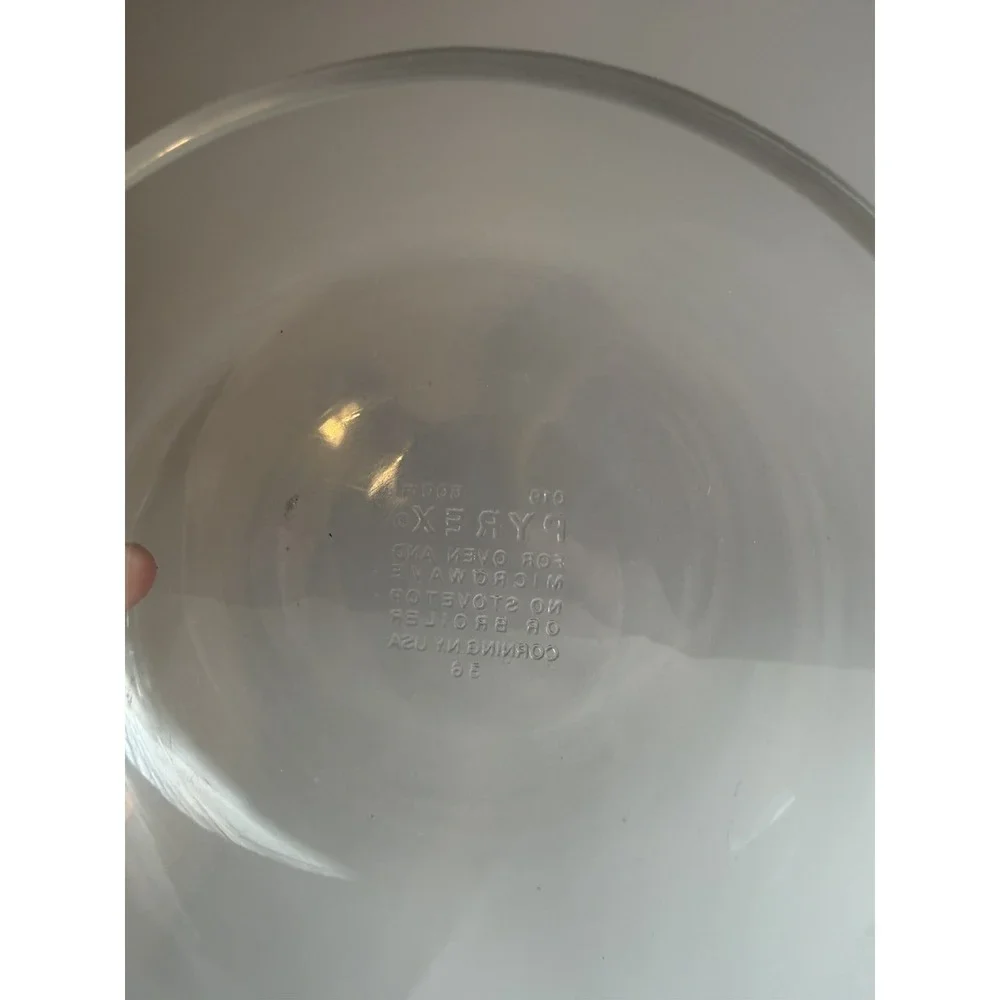 Pyrex vtg #018